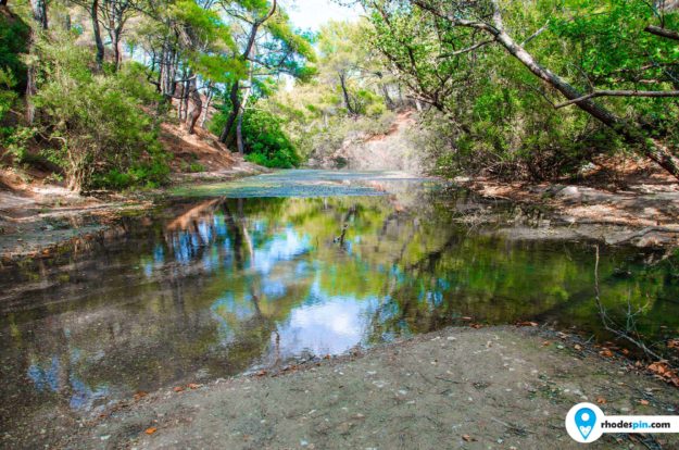 Seven springs Rhodes island